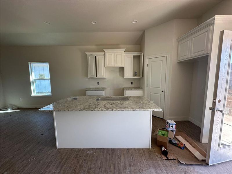 Image 20 of a home in .