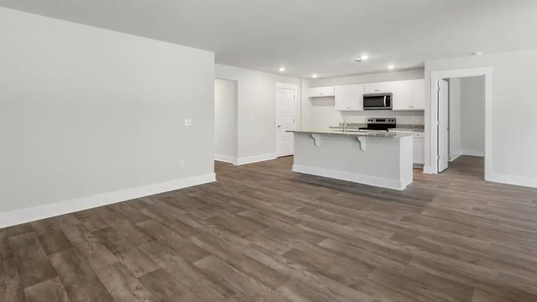 Spacious, unfurnished interior of a new home in Cedar Hill Landing, Navassa (Image 19).
