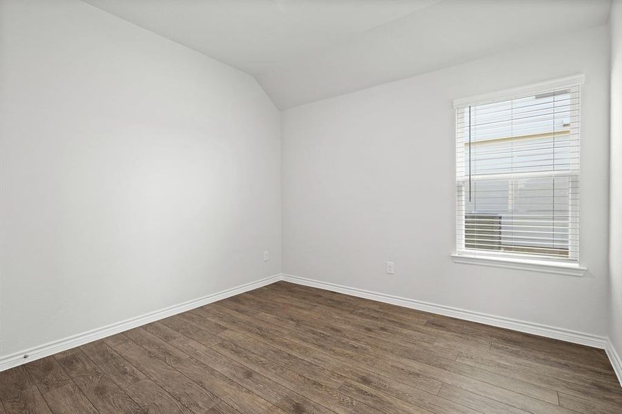 Spacious, unfurnished interior of a new home in Rocky Creek Crossing, Fort Worth (Image 15). Spacious, unfurnished interior of a new home in Rocky Creek Crossing, Fort Worth (Image 15).