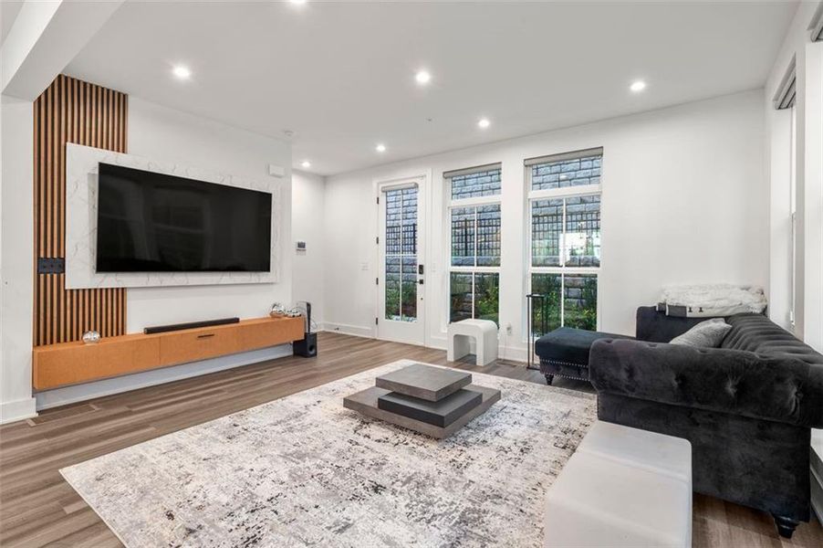 Furnished interior view inside a new home in , Atlanta (Image 24).