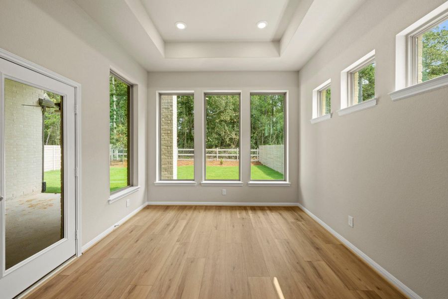 Spacious, unfurnished interior of a new home in Two Step Farm, Montgomery (Image 15).
