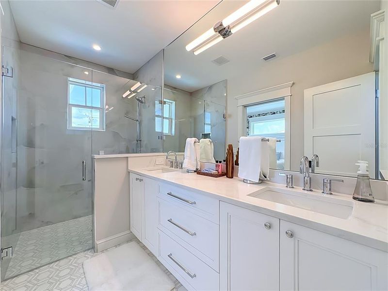 Furnished interior view inside a new home in , Bradenton Beach (Image 49).