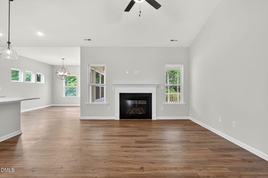 10-web-or-mls-492-beacon-hill-rd-new-hom 10-web-or-mls-492-beacon-hill-rd-new-hom