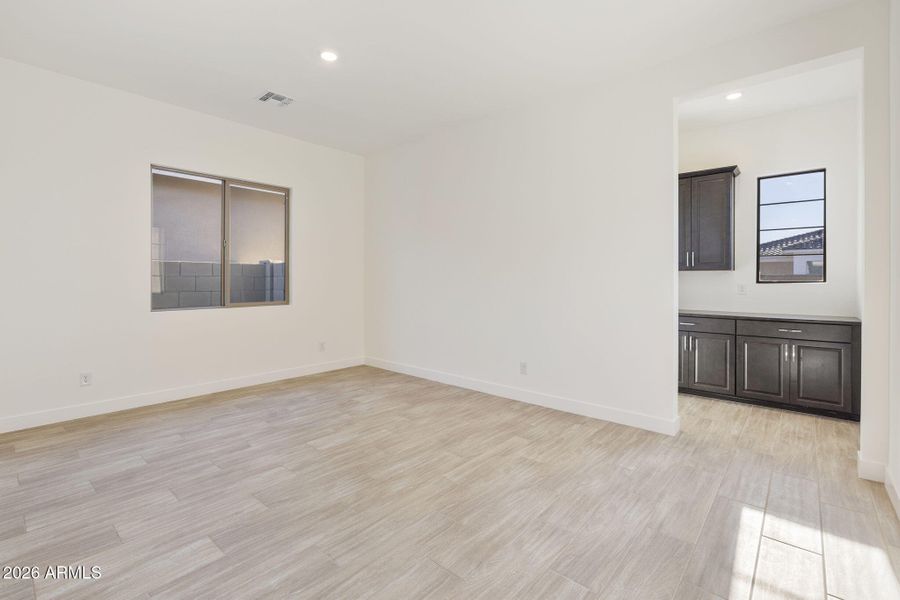 TEEN SUITE TEEN SUITE