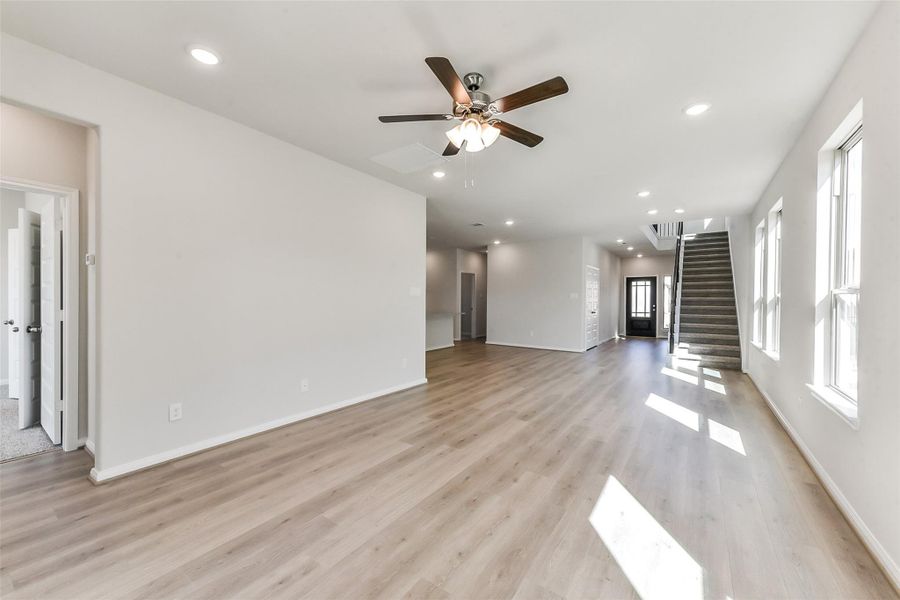 Spacious, unfurnished interior of a new home in Colony at Pinehurst, Pinehurst (Image 40). Spacious, unfurnished interior of a new home in Colony at Pinehurst, Pinehurst (Image 40).