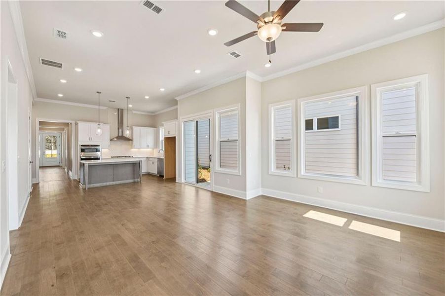 Spacious, unfurnished interior of a new home in Aberdeen, Hoschton (Image 25).