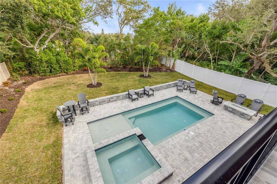 Exterior details and patio area of a home in , New Smyrna Beach (Image 29).