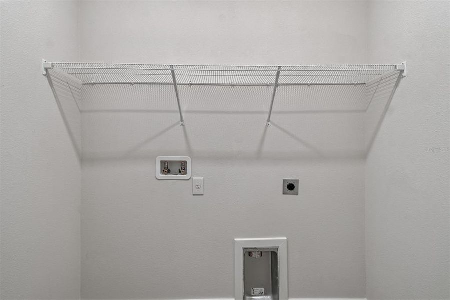 Spacious, unfurnished interior of a new home in North River Ranch – Townhomes, Parrish (Image 24).