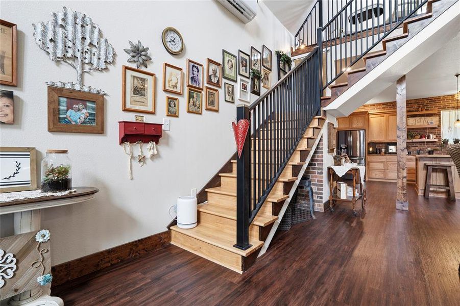 Furnished interior view inside a new home in , Tolar (Image 23).