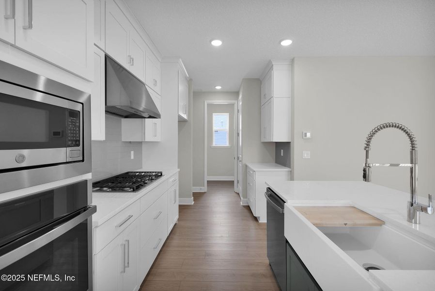 Furnished interior view inside a new home in Reflections at Nocatee, Ponte Vedra (Image 8).