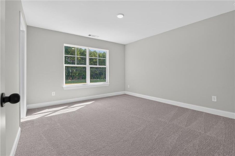 Spacious, unfurnished interior of a new home in , Loganville (Image 68).