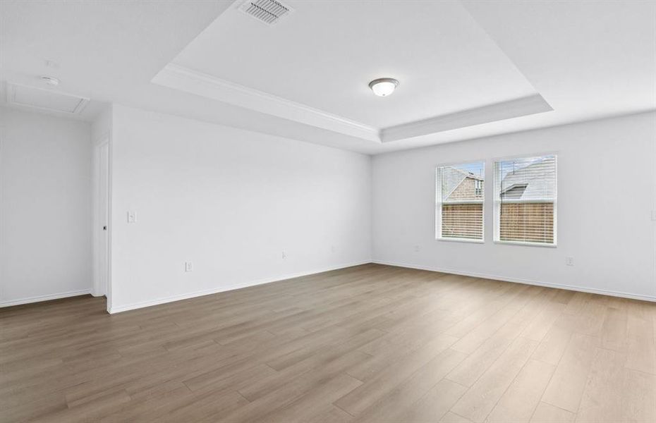 Spacious gathering room Spacious gathering room