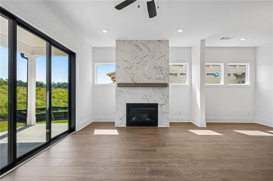 Spacious, unfurnished interior of a new home in Towson Village, Peachtree City (Image 34). Spacious, unfurnished interior of a new home in Towson Village, Peachtree City (Image 34).