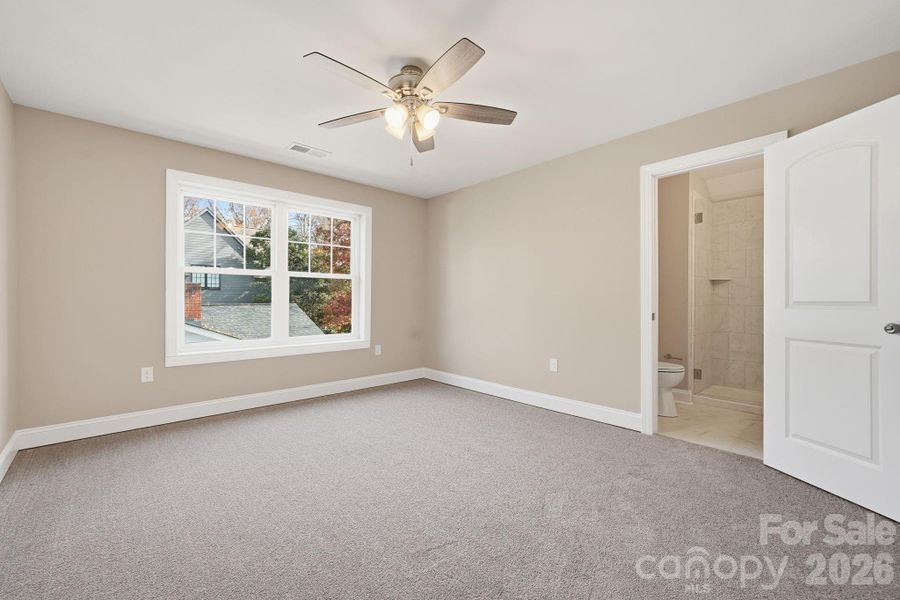 Another spacious secondary bedroom with great natural light. Another spacious secondary bedroom with great natural light.