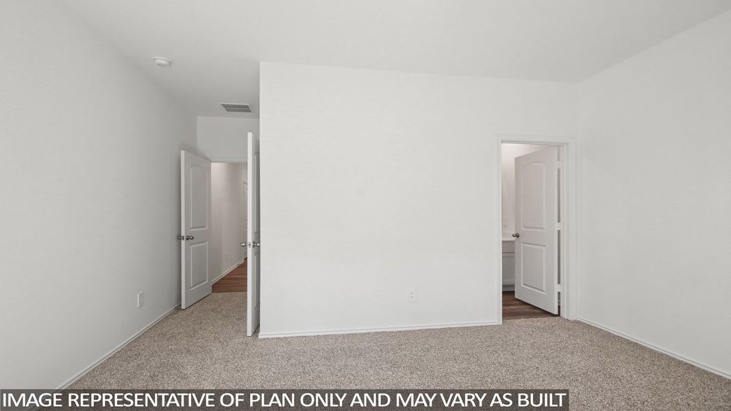 Spacious, unfurnished interior of a new home in River Ranch Meadows, Dayton (Image 22).