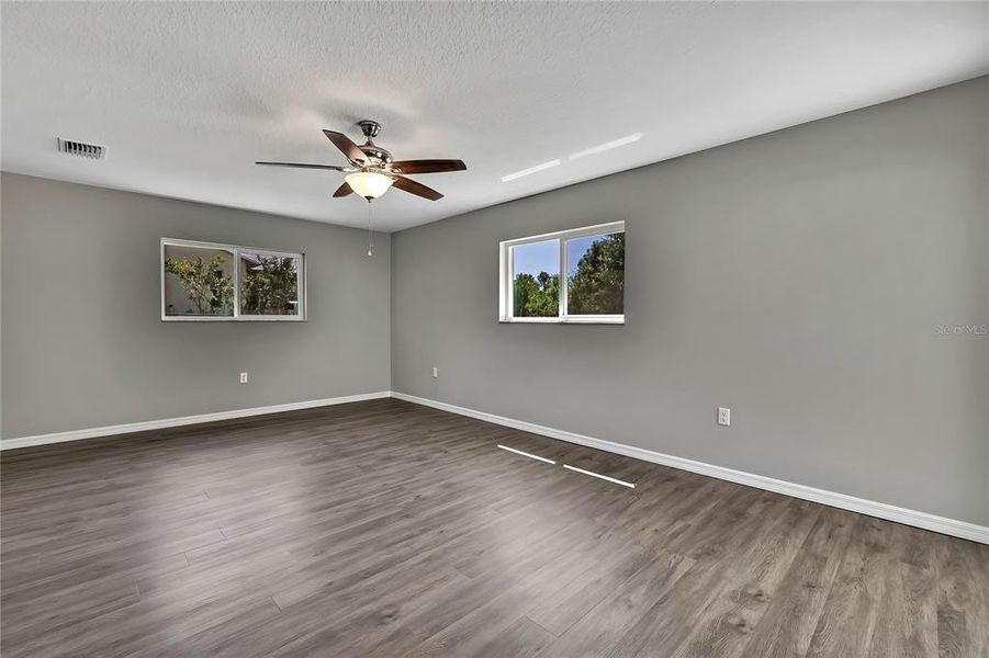 Spacious, unfurnished interior of a new home in , Brooksville (Image 30).
