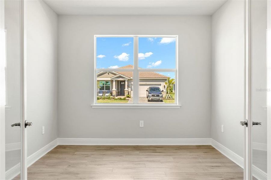 Spacious, unfurnished interior of a new home in Brightmore at Wellen Park, Venice (Image 8).