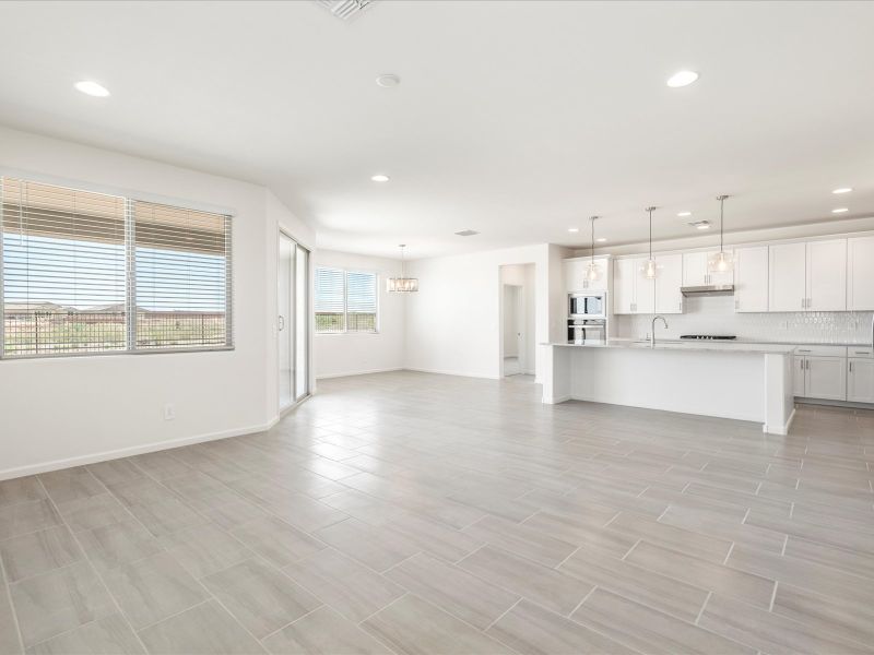 Welcome to the 2340 floorplan.