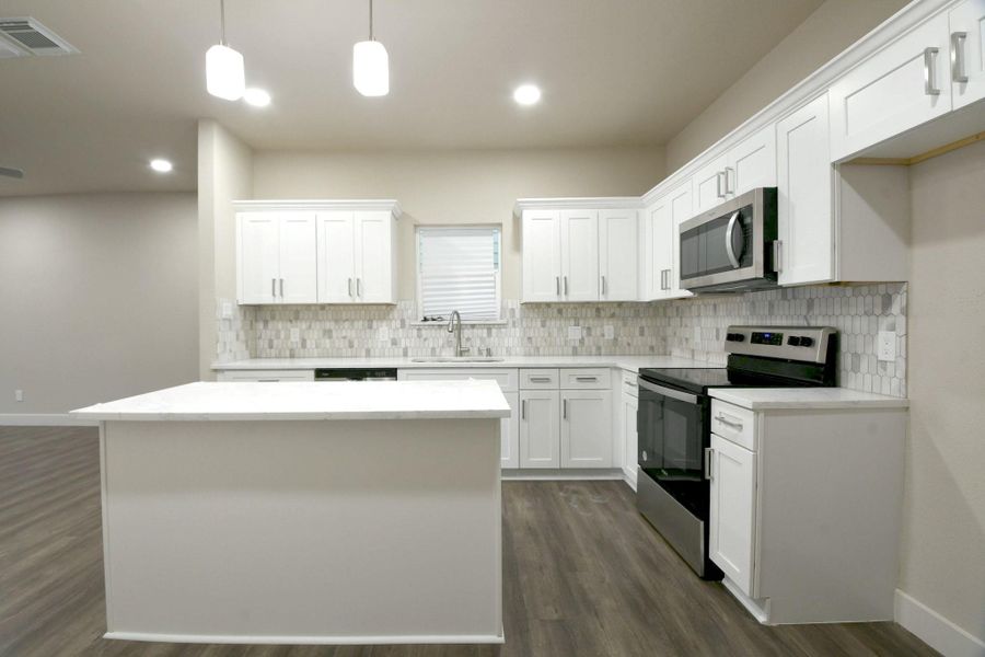 Furnished interior view inside a new home in , Houston (Image 16).