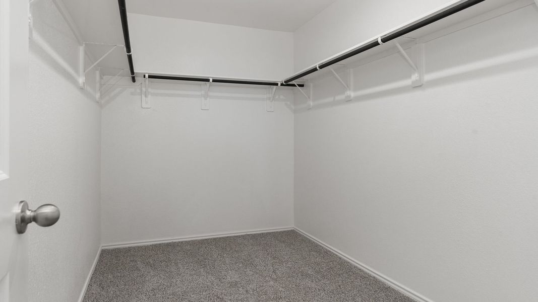 Spacious, unfurnished interior of a new home in Tamarron, Fulshear (Image 20). Spacious, unfurnished interior of a new home in Tamarron, Fulshear (Image 20).