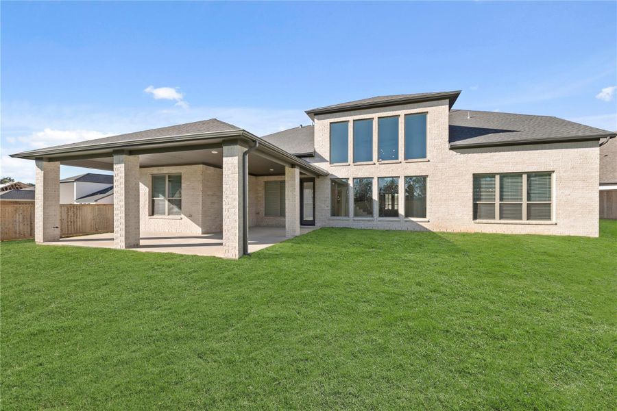 Exterior details and patio area of a home in Kresston - 65', Montgomery (Image 3). Exterior details and patio area of a home in Kresston - 65', Montgomery (Image 3).