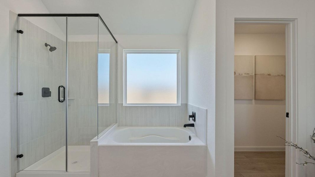 Furnished interior view inside a new home in Riverside Estates, Mont Belvieu (Image 14).