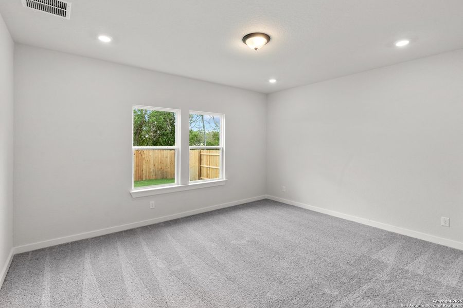 Spacious, unfurnished interior of a new home in August Fields, New Braunfels (Image 15). Spacious, unfurnished interior of a new home in August Fields, New Braunfels (Image 15).