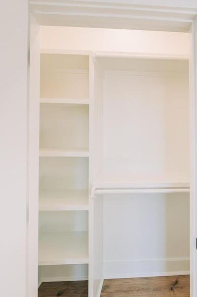 Spacious, unfurnished interior of a new home in , Walterboro (Image 40).