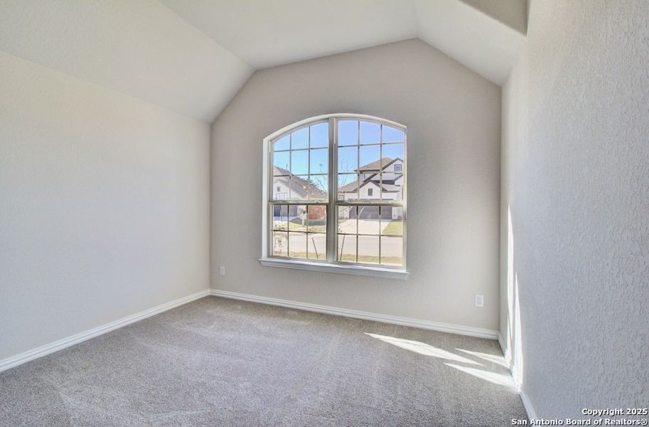 Spacious, unfurnished interior of a new home in Meyer Ranch – Premier, New Braunfels (Image 10). Spacious, unfurnished interior of a new home in Meyer Ranch – Premier, New Braunfels (Image 10).