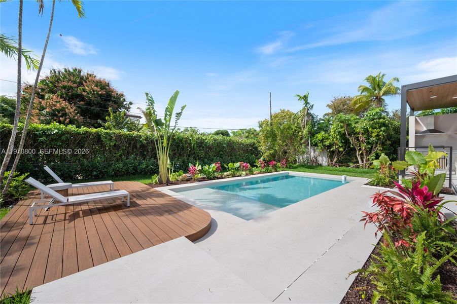 Community amenities in , Miami (Image 35). Community amenities in , Miami (Image 35).