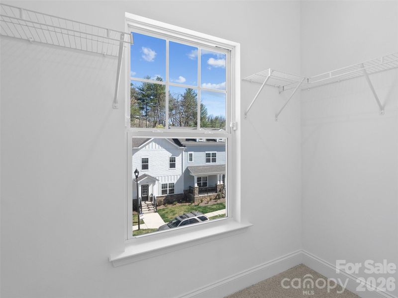Spacious, unfurnished interior of a new home in , Asheville (Image 33).