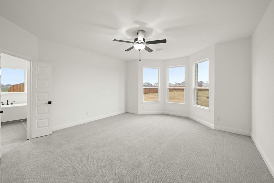 Representative unfurnished interior of a home built from the Dickson by Kindred Homes in Oak Creek Ranch, Waxahachie (Image 25).