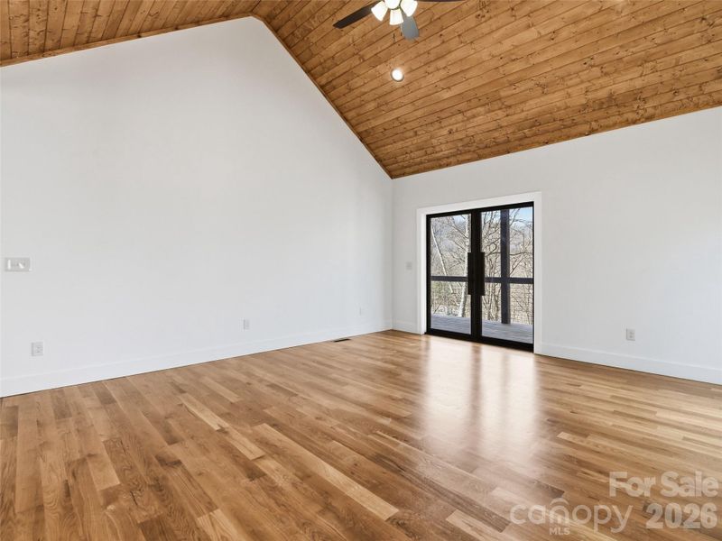 Spacious, unfurnished interior of a new home in , Clyde (Image 14).