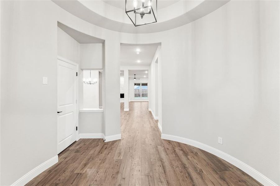 Spacious, unfurnished interior of a new home in Stone River Glen 60s, Royse City (Image 15).