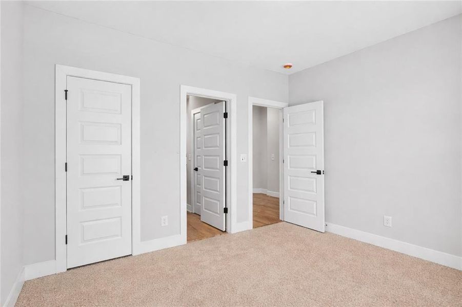 Spacious, unfurnished interior of a new home in , Villa Rica (Image 40).