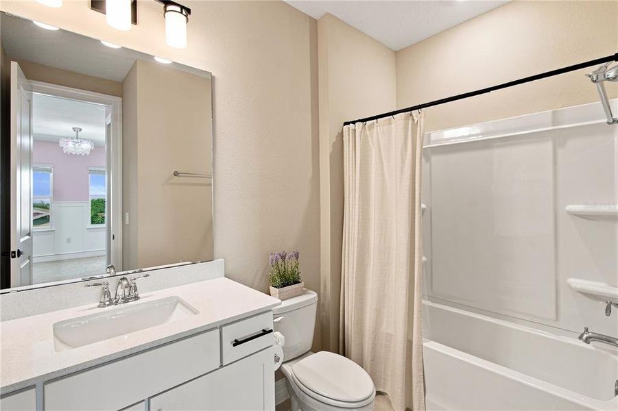 Furnished interior view inside a new home in , Winter Garden (Image 38).