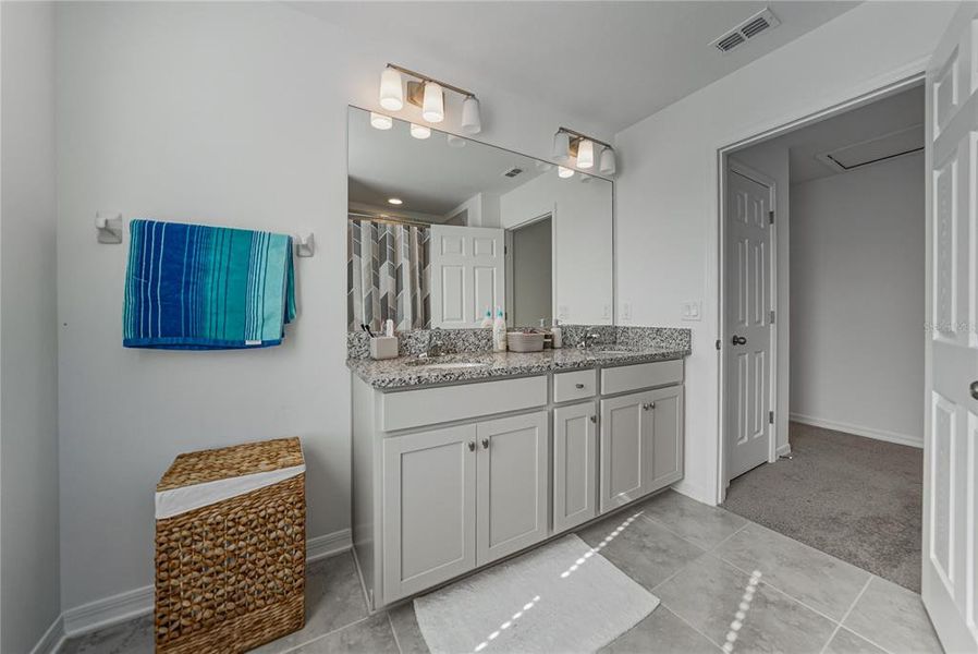 Furnished interior view inside a new home in Epperson, Wesley Chapel (Image 36). Furnished interior view inside a new home in Epperson, Wesley Chapel (Image 36).