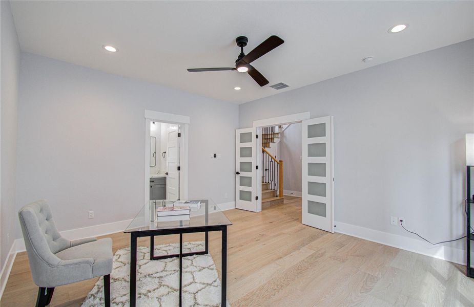 Image 41 of a home in .