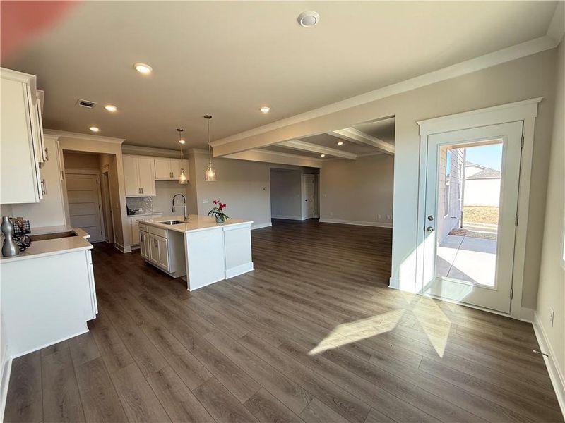 Furnished interior view inside a new home in Ponderosa Farms Manor, Gainesville (Image 9).