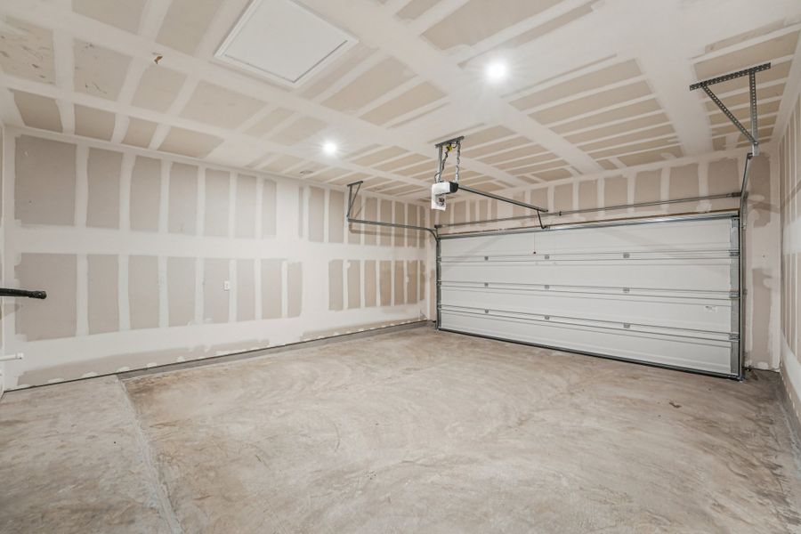 Image 33 of a home in Sage Hollow.