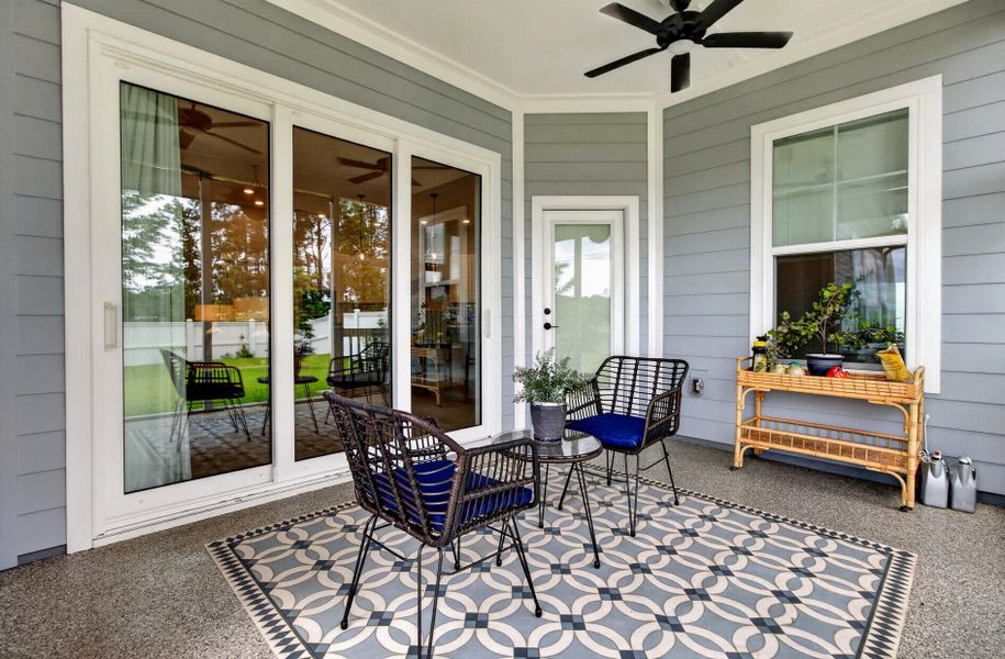 Exterior details and patio area of a home in , Summerville (Image 27).