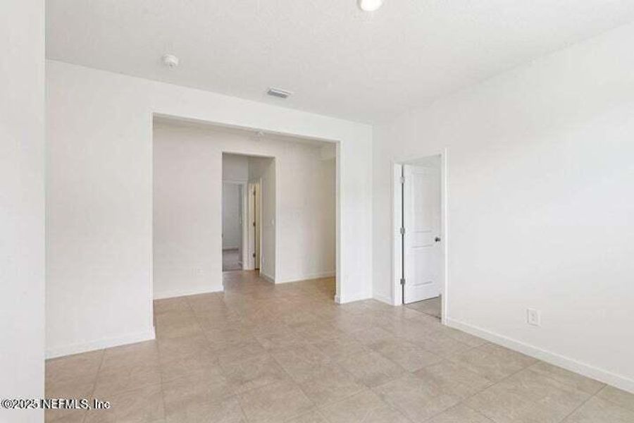 Spacious, unfurnished interior of a new home in Lakes at Bella Lago - Signature Series, Green Cove Springs (Image 18). Spacious, unfurnished interior of a new home in Lakes at Bella Lago - Signature Series, Green Cove Springs (Image 18).