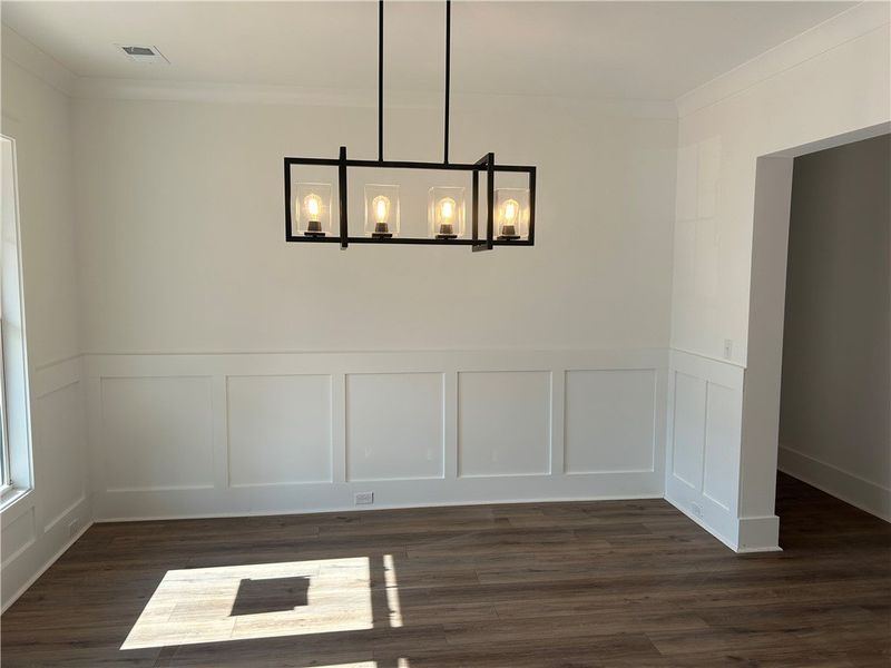 Spacious, unfurnished interior of a new home in Cross Creek Golf Club, Seneca (Image 16).