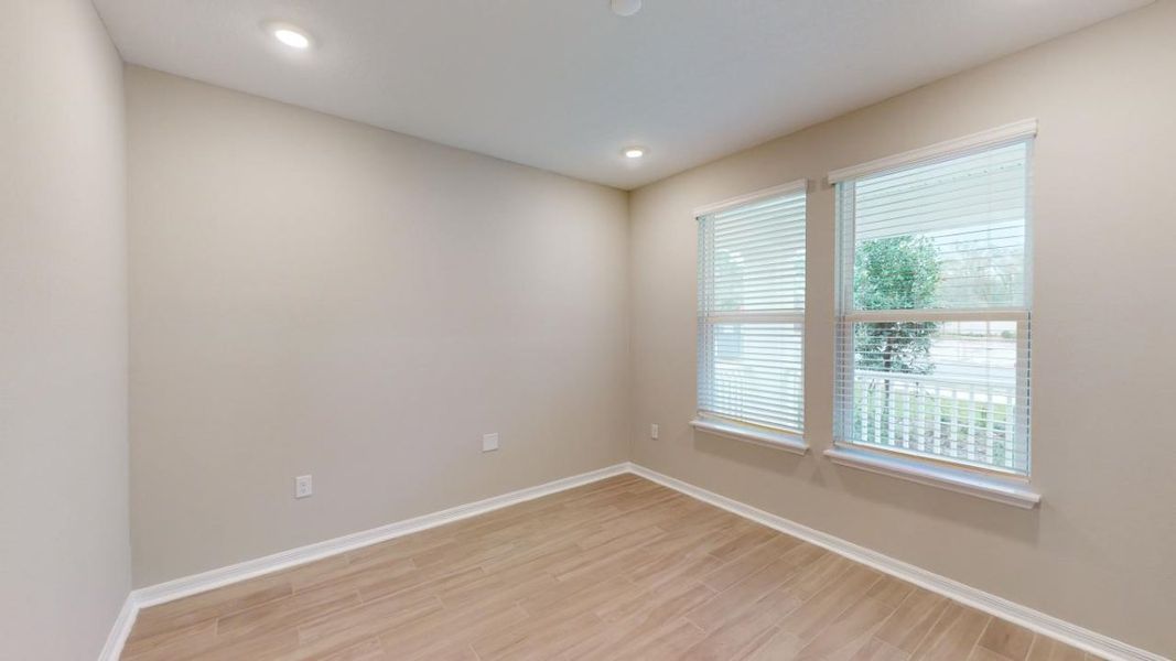 Spacious, unfurnished interior of a new home in Headwaters at Lofton Creek, Yulee (Image 18). Spacious, unfurnished interior of a new home in Headwaters at Lofton Creek, Yulee (Image 18).
