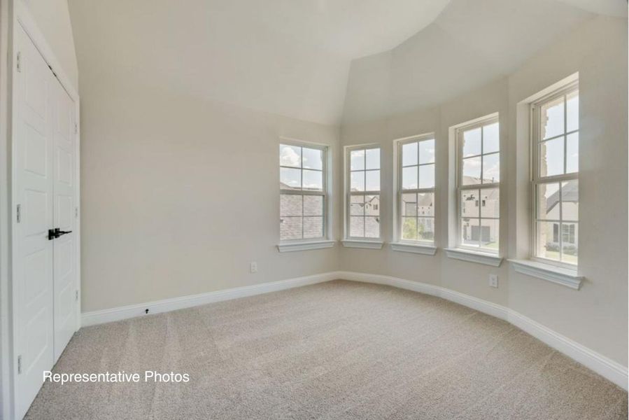 Representative unfurnished interior of a home built from the Grand Lantana by Grand Homes in Cedar Ridge Estates, Grand Prairie (Image 27). Representative unfurnished interior of a home built from the Grand Lantana by Grand Homes in Cedar Ridge Estates, Grand Prairie (Image 27).