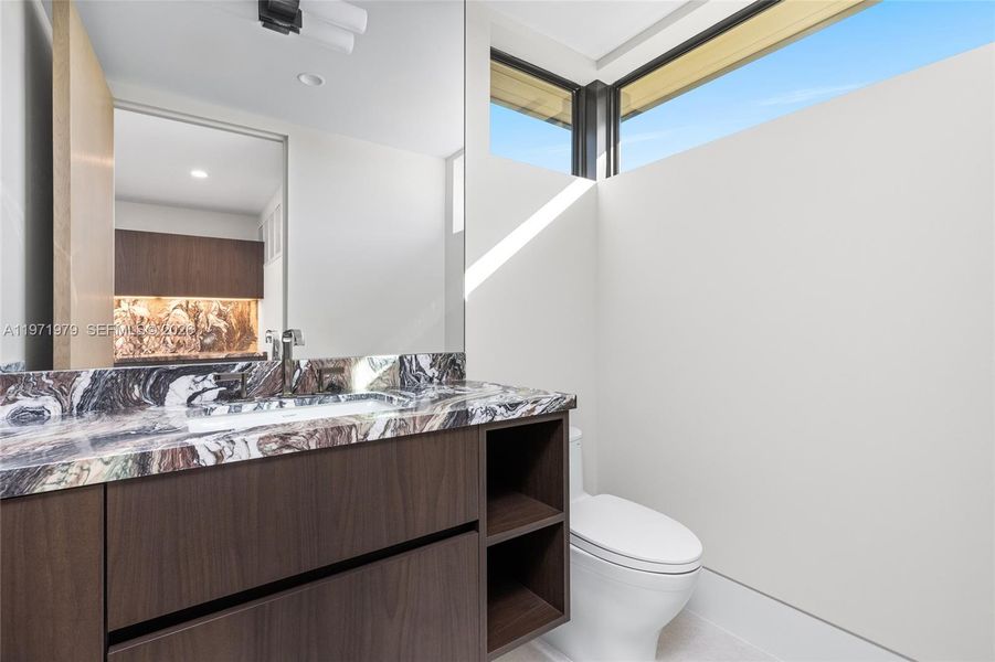 Furnished interior view inside a new home in , Fort Lauderdale (Image 10).