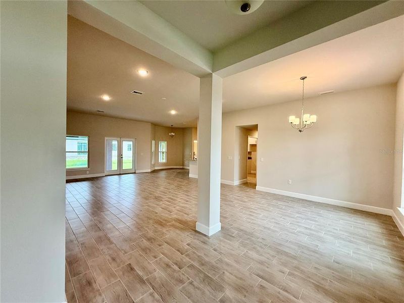 Spacious, unfurnished interior of a new home in South Gulf Cove, Port Charlotte (Image 26).