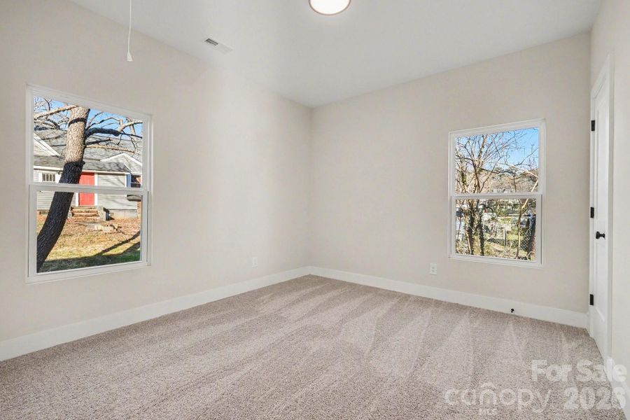 Spacious, unfurnished interior of a new home in , Salisbury (Image 16).