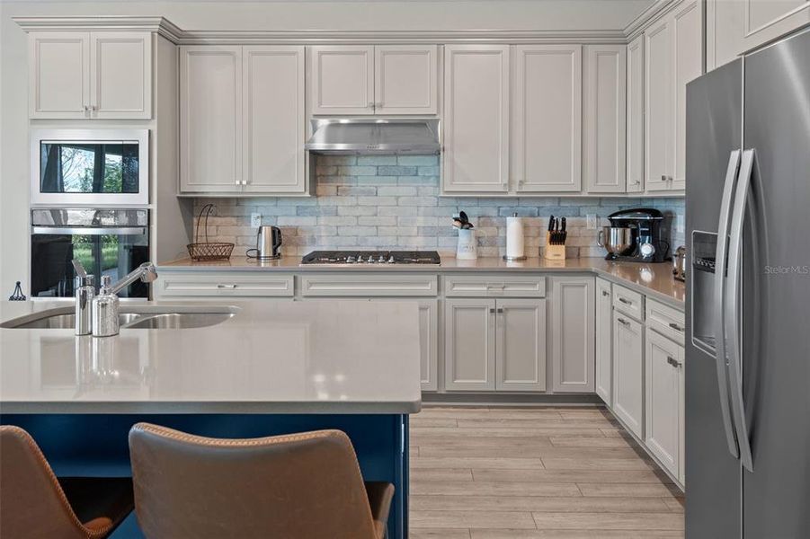 Furnished interior view inside a new home in , Montverde (Image 43).