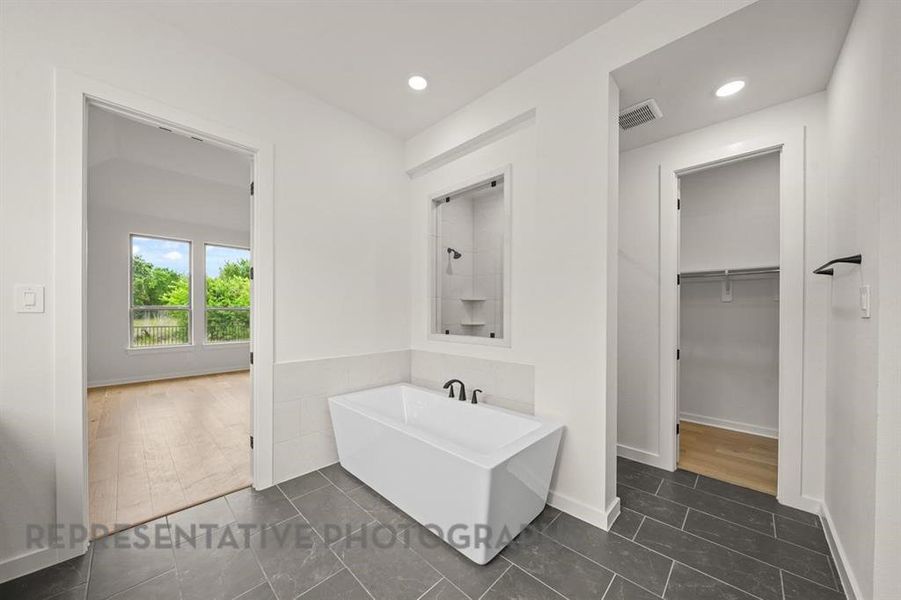 Furnished interior view inside a new home in Sandbrock Ranch, Aubrey (Image 10).